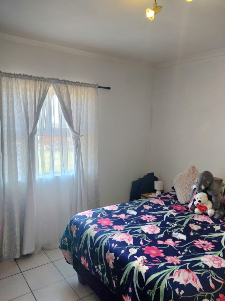 2 Bedroom Property for Sale in Paarl East Western Cape